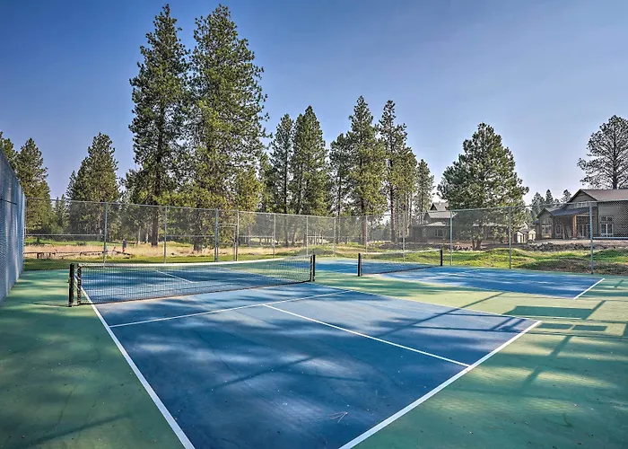 'Nature Retreat' At Seventh Mountain Resort!