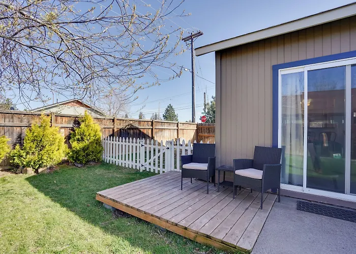 Charming Bend Home W/ Porch & Yard: Great Location